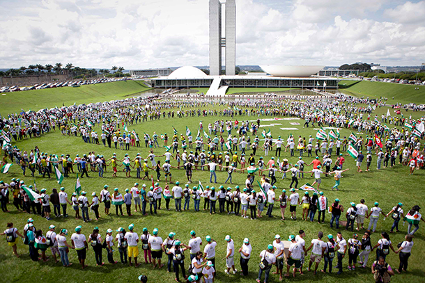 20150507-JuventudContag610