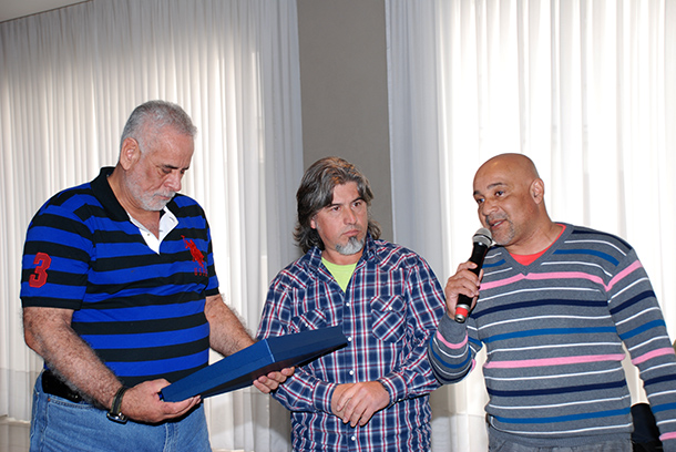 20130927 entrega placa
