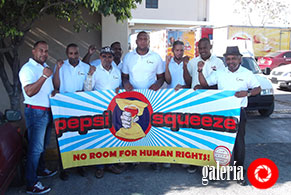 20151009-pepsisqueeze210