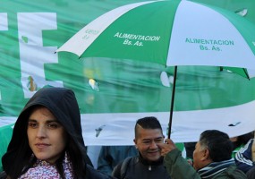 En defensa de la industria nacional y los convenios colectivos