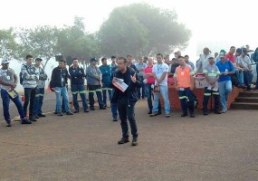 Assembleias contra terceirização e reformas continuam